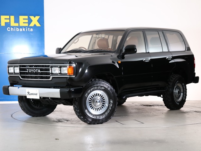 Toyota Land Cruiser 100 2