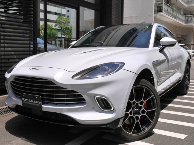 2021 Aston Martin DBX