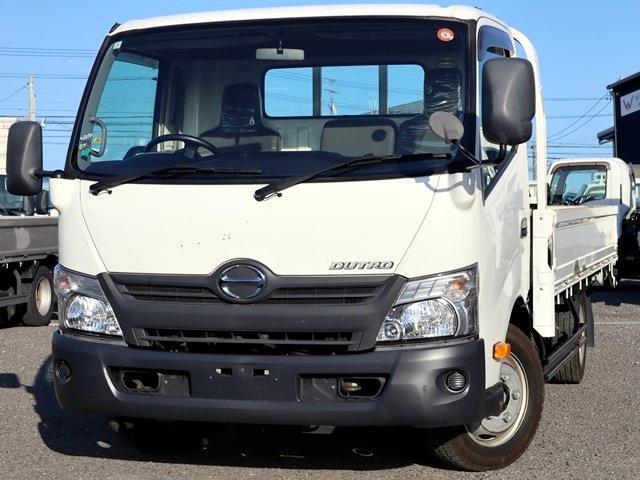 Hino Dutro 1