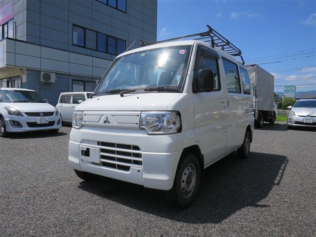 2013 Mitsubishi Minicab Van