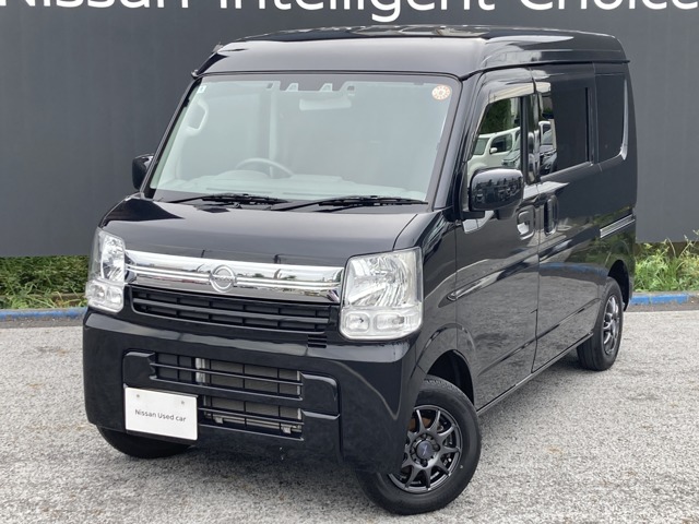 Nissan NV100 Clipper 1