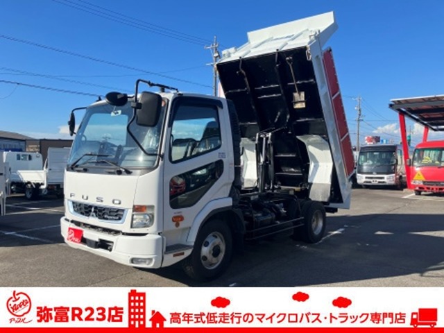 Mitsubishi Fuso Fighter 1