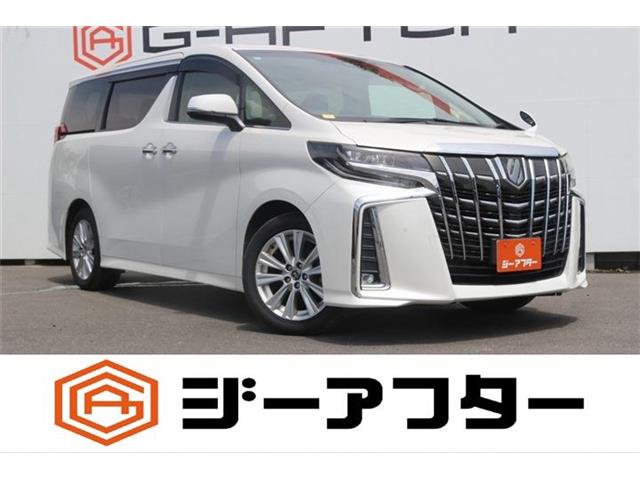 Toyota Alphard 1