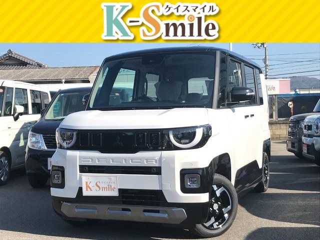 Mitsubishi Delica Mini 1