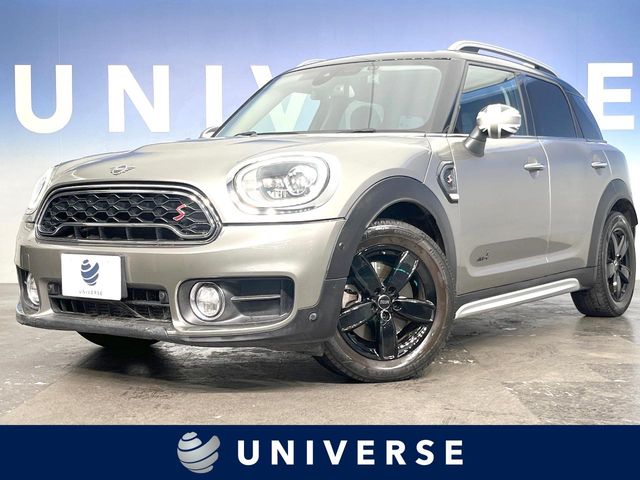 MINI Crossover 1