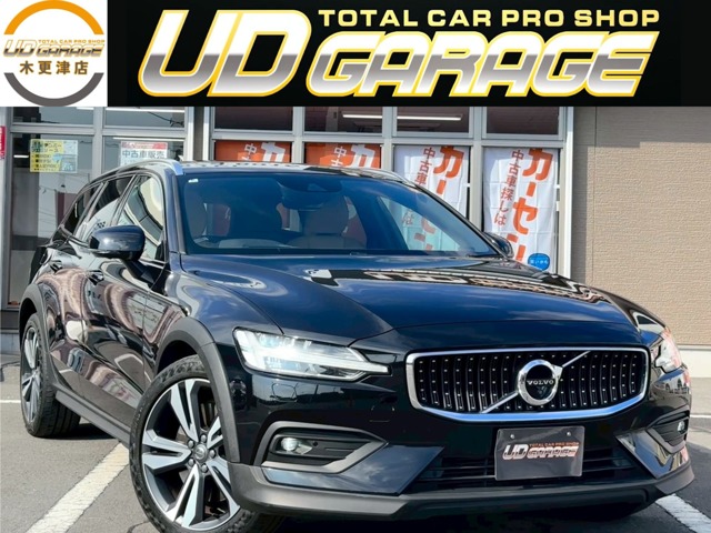 Volvo V60 Cross Country 1