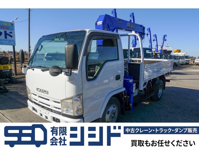 Isuzu Elf 1
