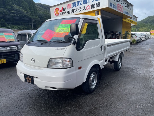 Mazda Bongo Truck 1