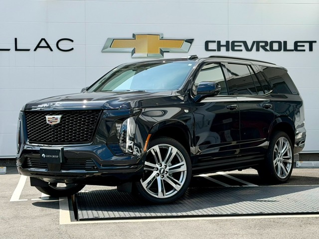 Cadillac Escalade Sport 4WD Certified pre-owned vehicle Regular dealer vehicle 416ps V8 OHV AKG 36 speakers 55-inch display Black Raven Jet Black Leather Refrigerator Panoramic roof Automatic door Auto step 24-inch alloy wheels