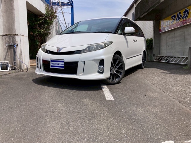 Toyota Estima 1