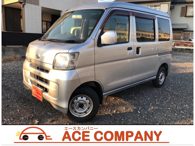 Daihatsu Hijet Cargo 1