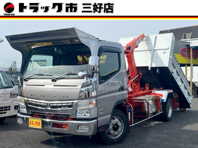 Mitsubishi Fuso Canter 1