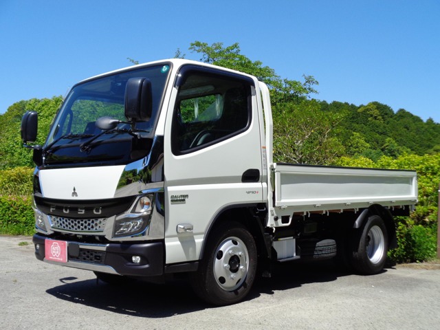 2025 Mitsubishi Fuso Canter