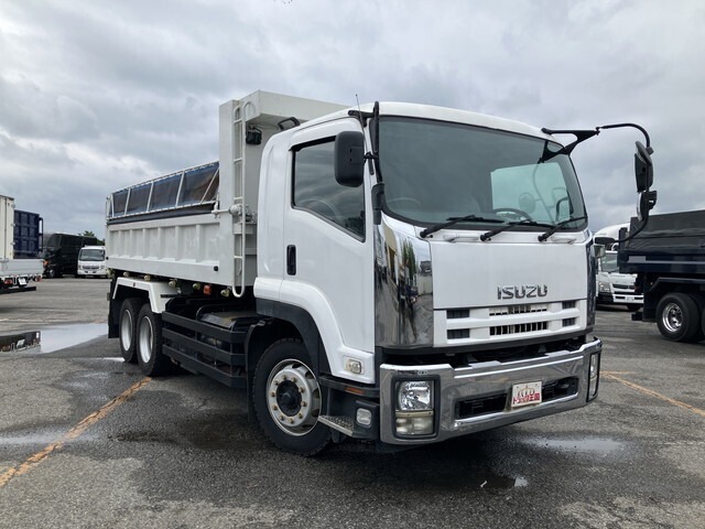 2011 Isuzu Forward