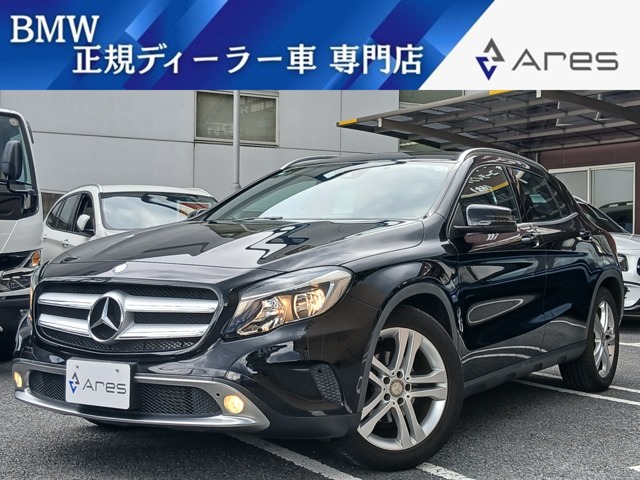 Mercedes-Benz GLA-Class 1
