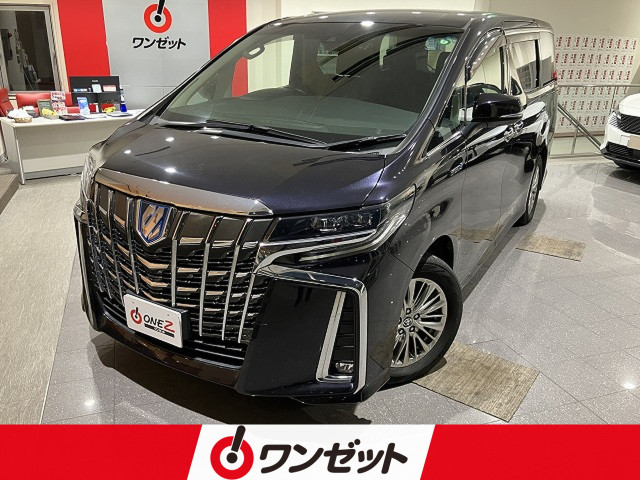 Toyota Alphard 1
