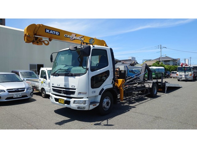Mitsubishi Fuso Fighter 1
