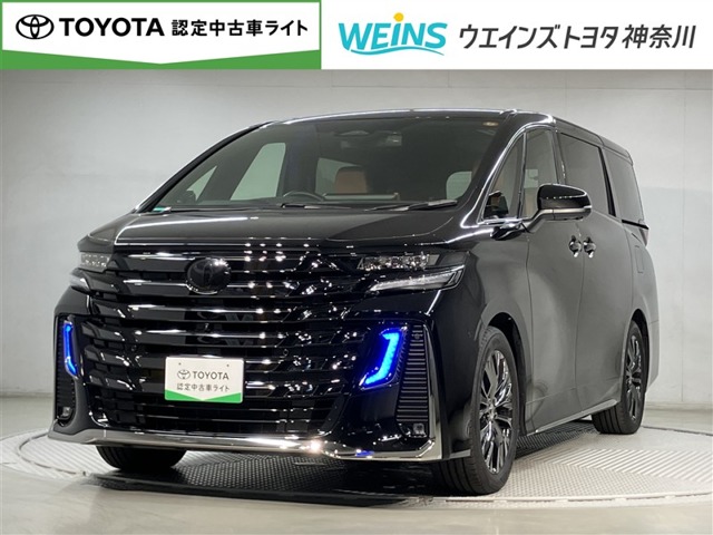 Toyota Vellfire 2