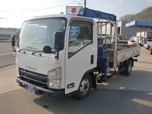 2013 Isuzu Elf