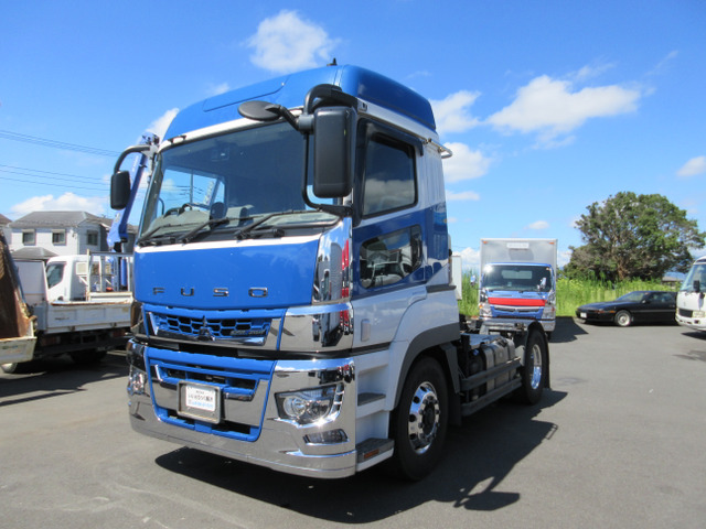 Mitsubishi Fuso Super Great 1