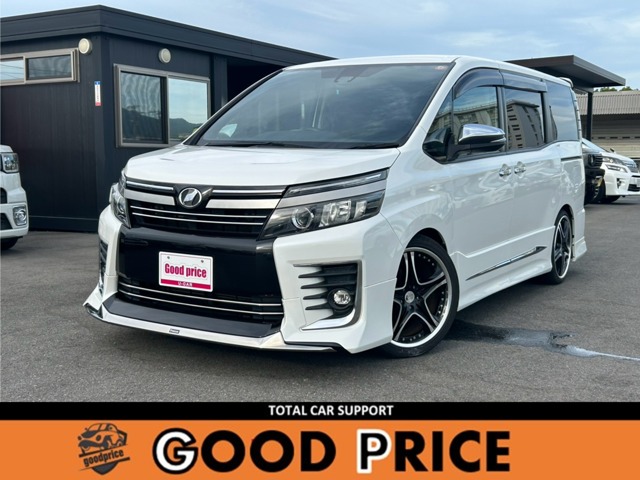 Toyota Voxy 1
