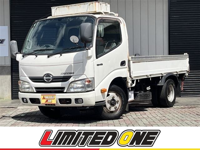 2012 Hino Dutro