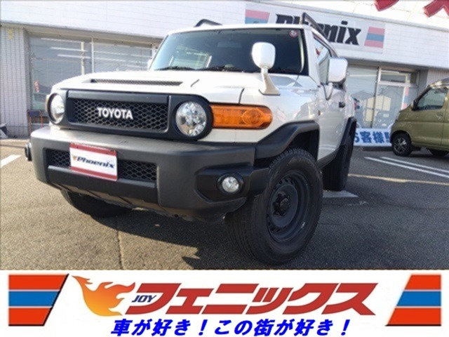 Toyota FJ Cruiser 2