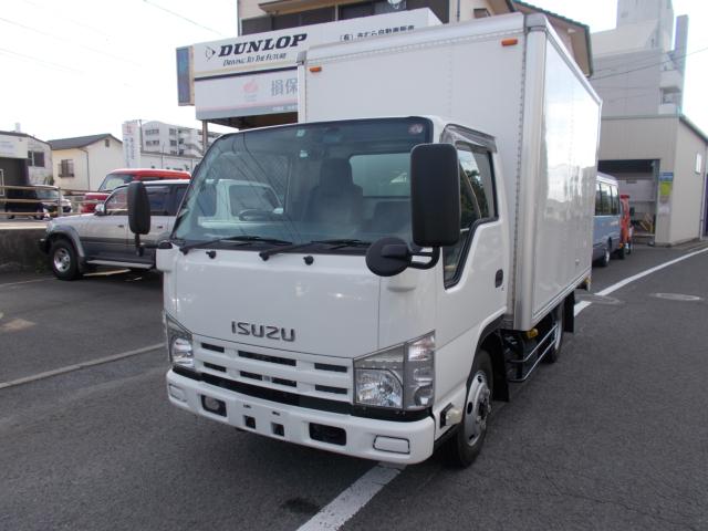2009 Isuzu Elf