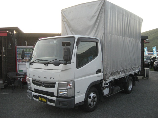 Mitsubishi Fuso Canter 1
