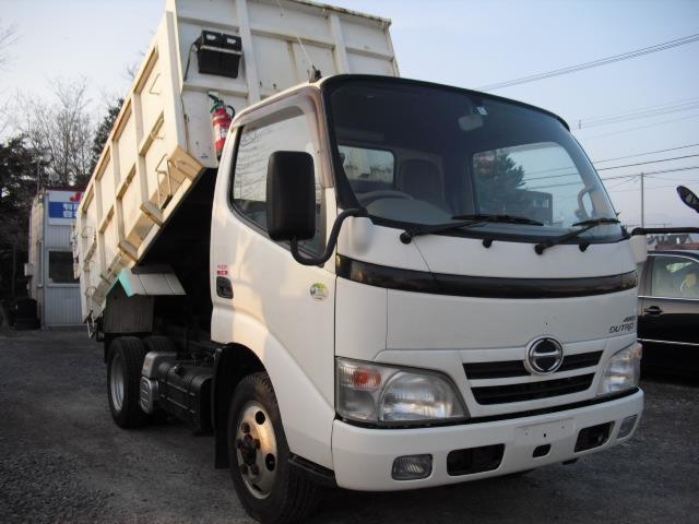 2008 Hino Dutro