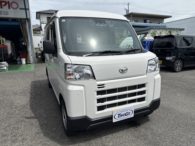2022 Daihatsu Hijet Cargo