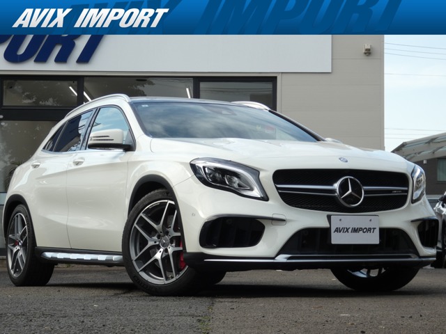 Mercedes-Benz GLA-Class 1