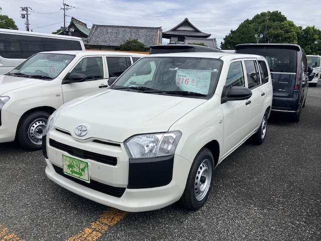 Toyota Probox Van 1