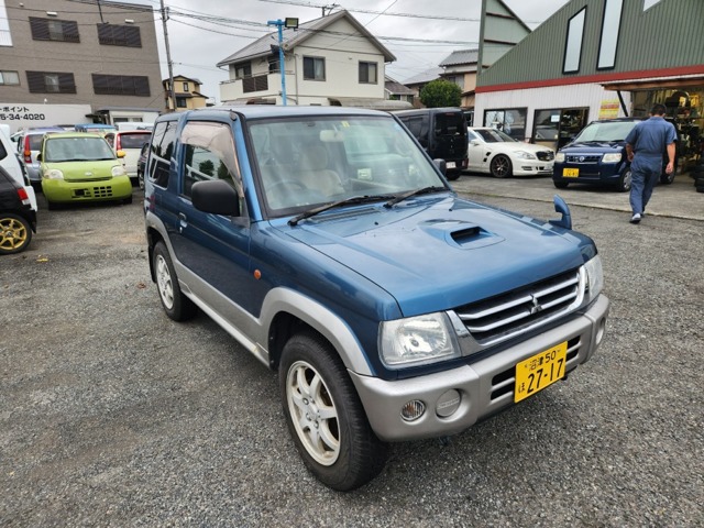 2004 Mitsubishi Pajero Mini