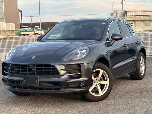 Porsche Macan 1