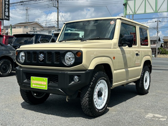 Suzuki Jimny 1
