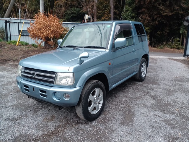 Mitsubishi Pajero Mini 1