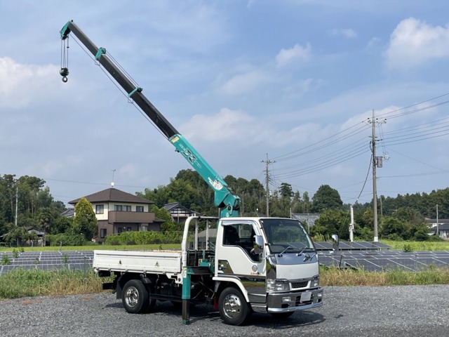 Isuzu Elf 1