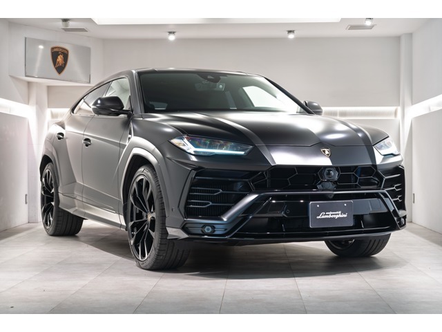 Lamborghini Urus 4.0 4WD LHD Nero Helene Akrapovic Exhaust/Stealth Film