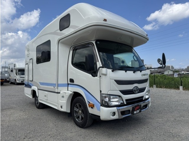 2017 Toyota Camroad