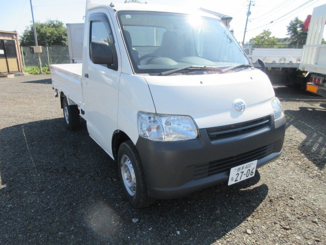 Toyota Light Ace Truck 1