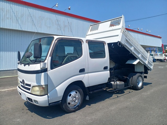 Hino Dutro 1