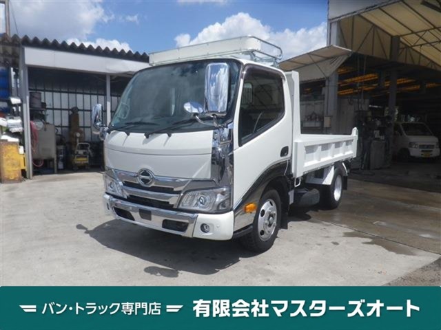 2022 Hino Dutro