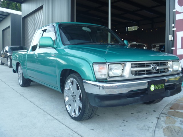 Toyota Hilux 1