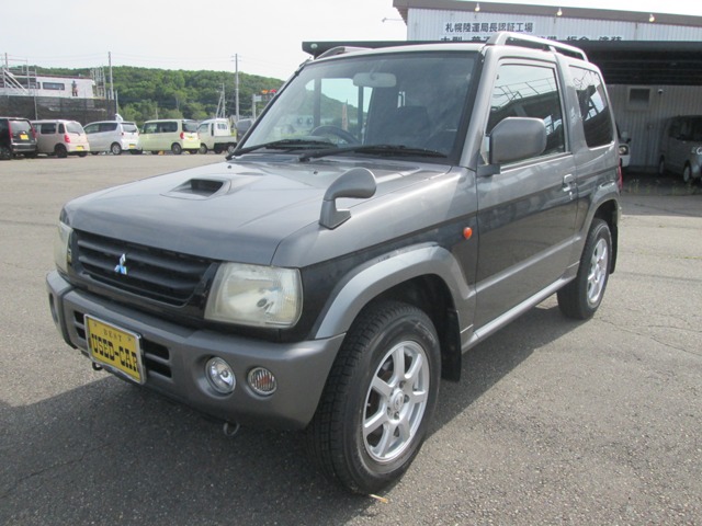 2003 Mitsubishi Pajero Mini