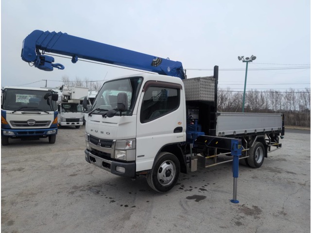 Mitsubishi Fuso Canter 1