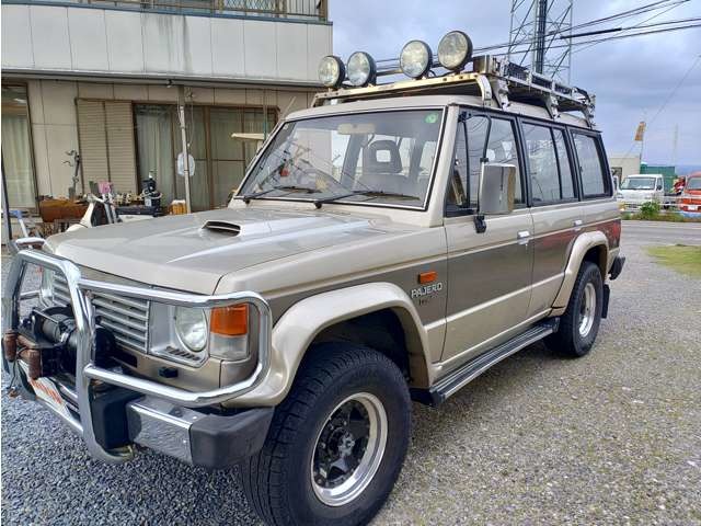 Mitsubishi Pajero 1