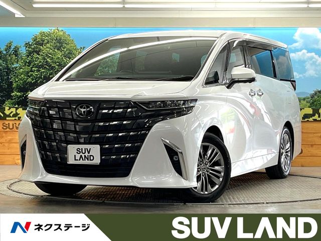 Toyota Alphard 1