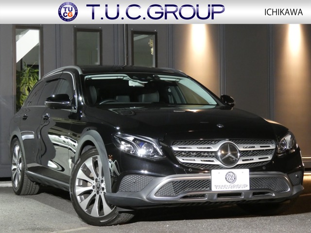 Mercedes-Benz E-Class All-Terrain 1