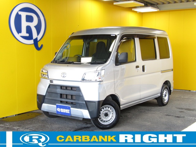 Toyota Pixis Van 1